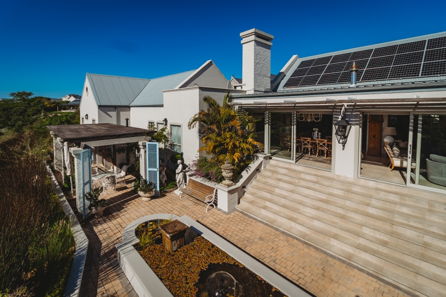 3 Bedroom Property for Sale in Kraaibosch Manor Western Cape